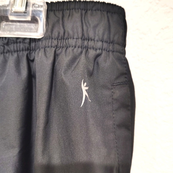 Danskin Now Windbreaker Capris with Yellow Trim - Picture 2 of 6